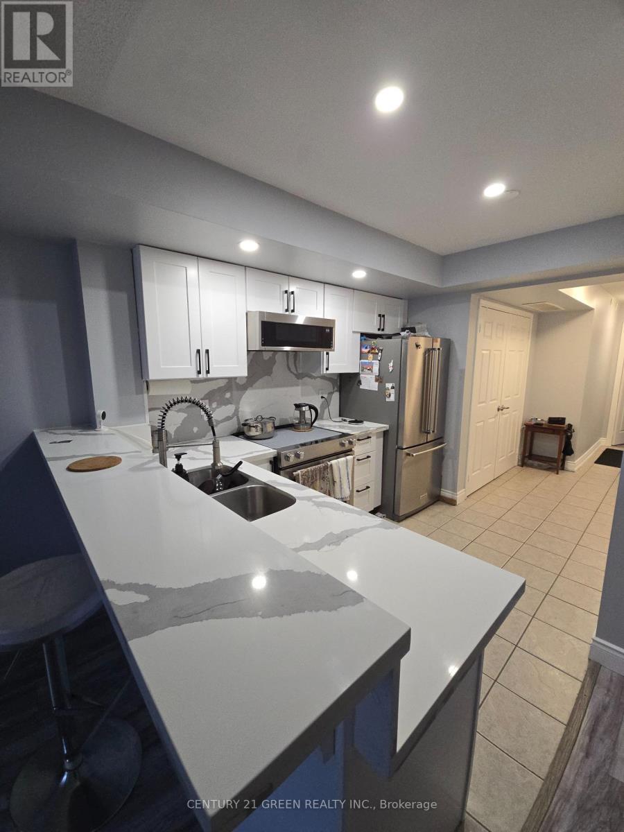 22 - 37 Four Winds Drive, Toronto, Ontario  M3J 1K7 - Photo 6 - W12658326