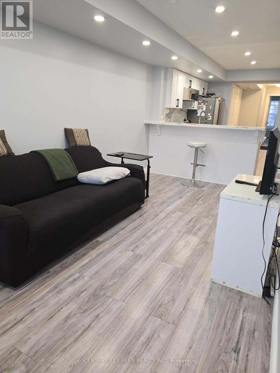 22 - 37 Four Winds Drive, Toronto, Ontario  M3J 1K7 - Photo 8 - W12658326