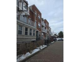 22 - 37 FOUR WINDS DRIVE, Toronto, Ontario