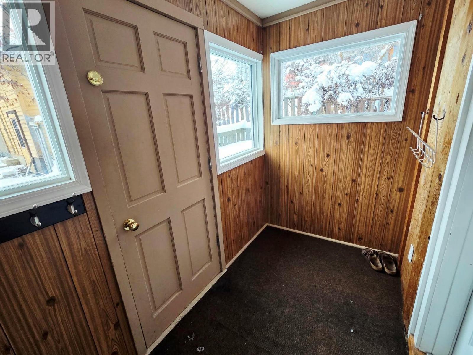 608 4 Avenue, Kimberley, British Columbia  V1A 2S1 - Photo 22 - 10369554