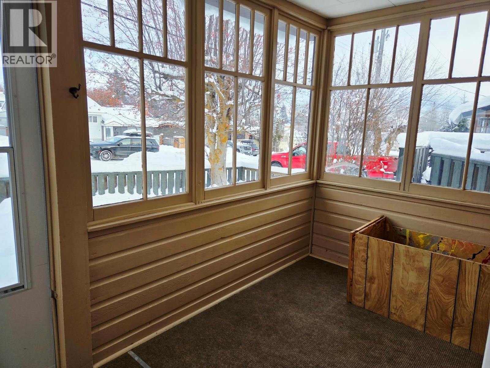 608 4 Avenue, Kimberley, British Columbia  V1A 2S1 - Photo 4 - 10369554