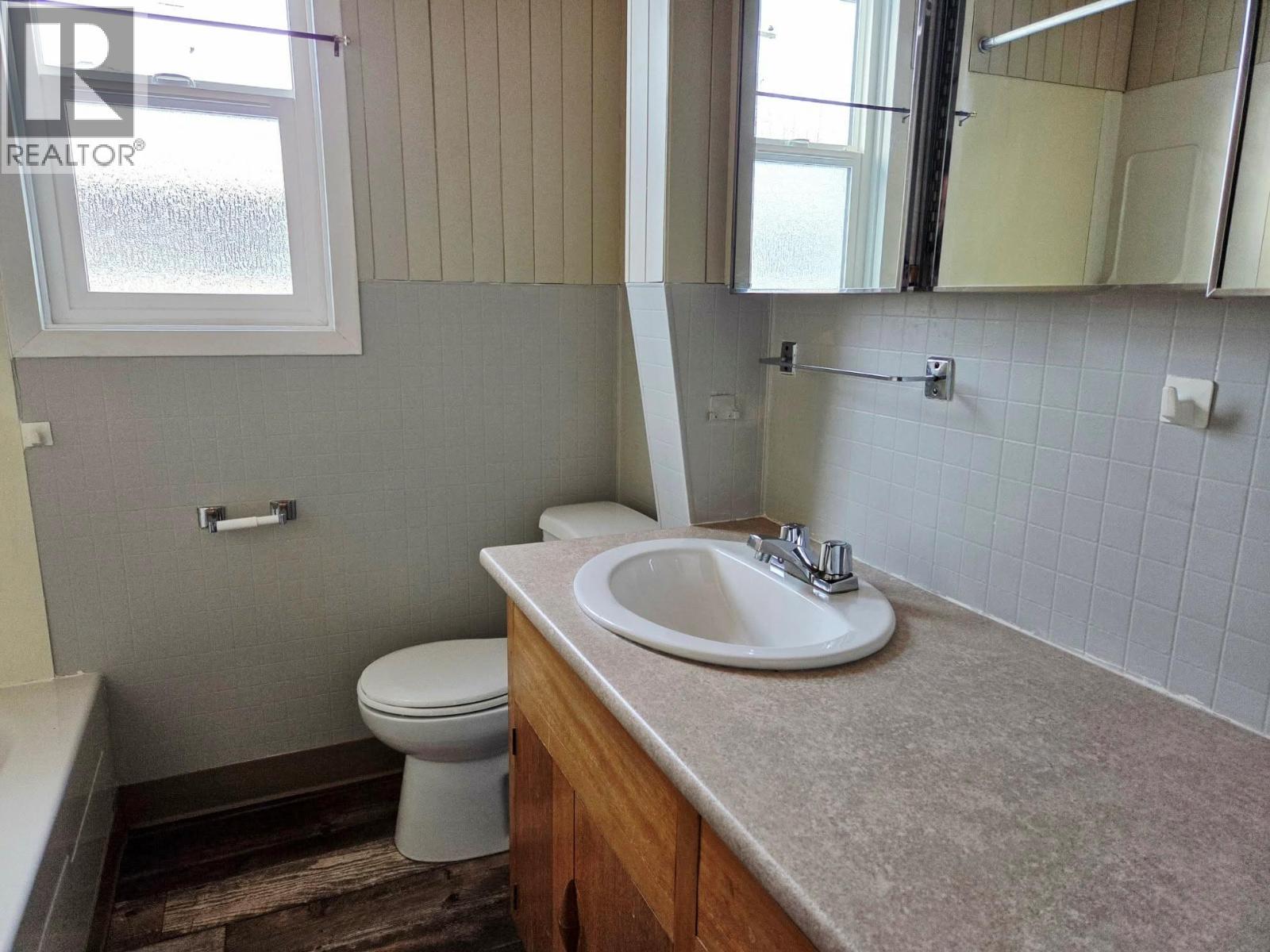 608 4 Avenue, Kimberley, British Columbia  V1A 2S1 - Photo 9 - 10369554