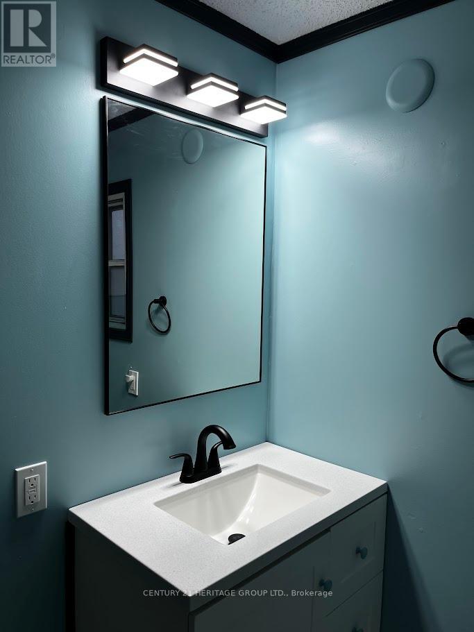 510 Cunningham Crescent, Cobourg, Ontario  K9A 0X9 - Photo 12 - X12658330