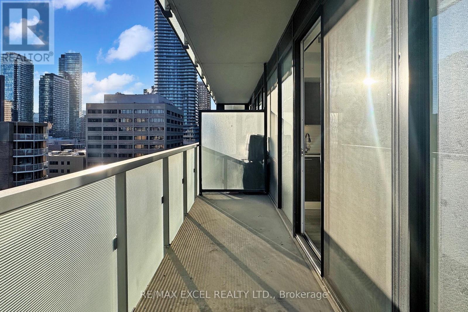 703 - 28 Wellesley Street E, Toronto, Ontario  M4Y 0C4 - Photo 41 - C12656578
