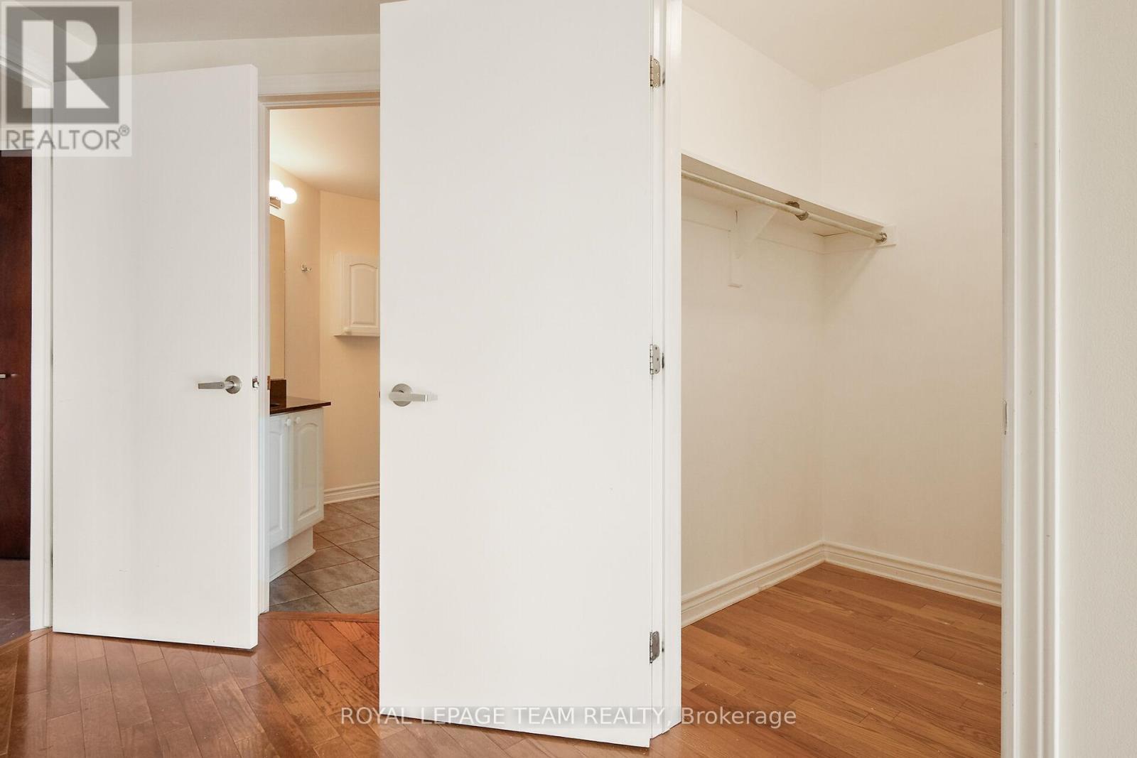 804 - 200 Rideau Street, Ottawa, Ontario  K1N 5Y1 - Photo 25 - X12658376