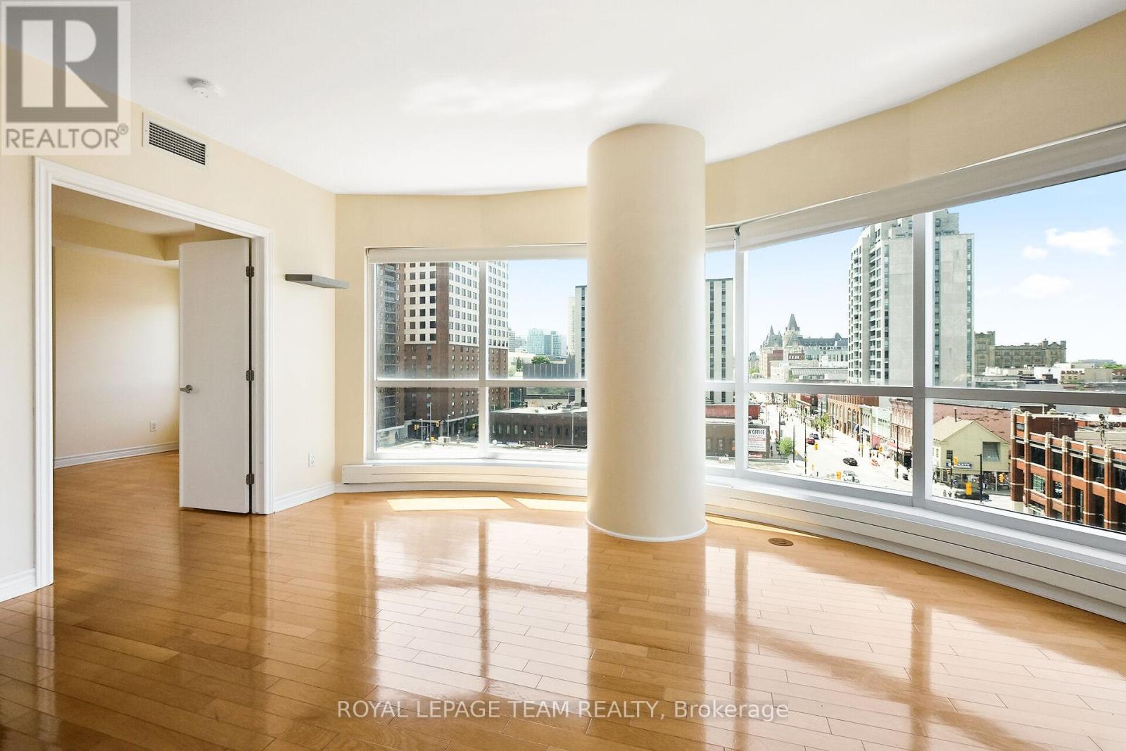 804 - 200 Rideau Street, Ottawa, Ontario  K1N 5Y1 - Photo 32 - X12658376