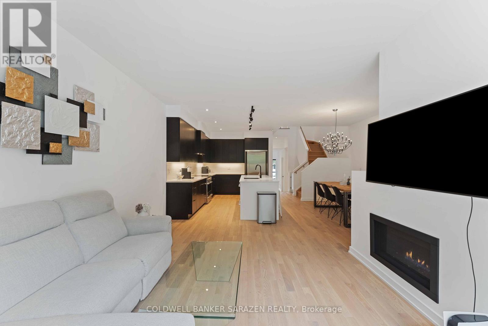 192 Larimar Circle, Ottawa, Ontario  K1X 0B6 - Photo 8 - X12658402