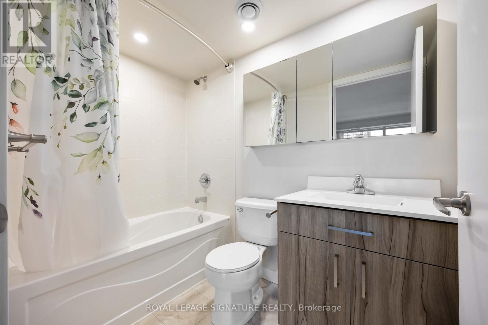 416 - 80 Western Battery Rd Road, Toronto, Ontario  M6K 3S1 - Photo 25 - C12658346