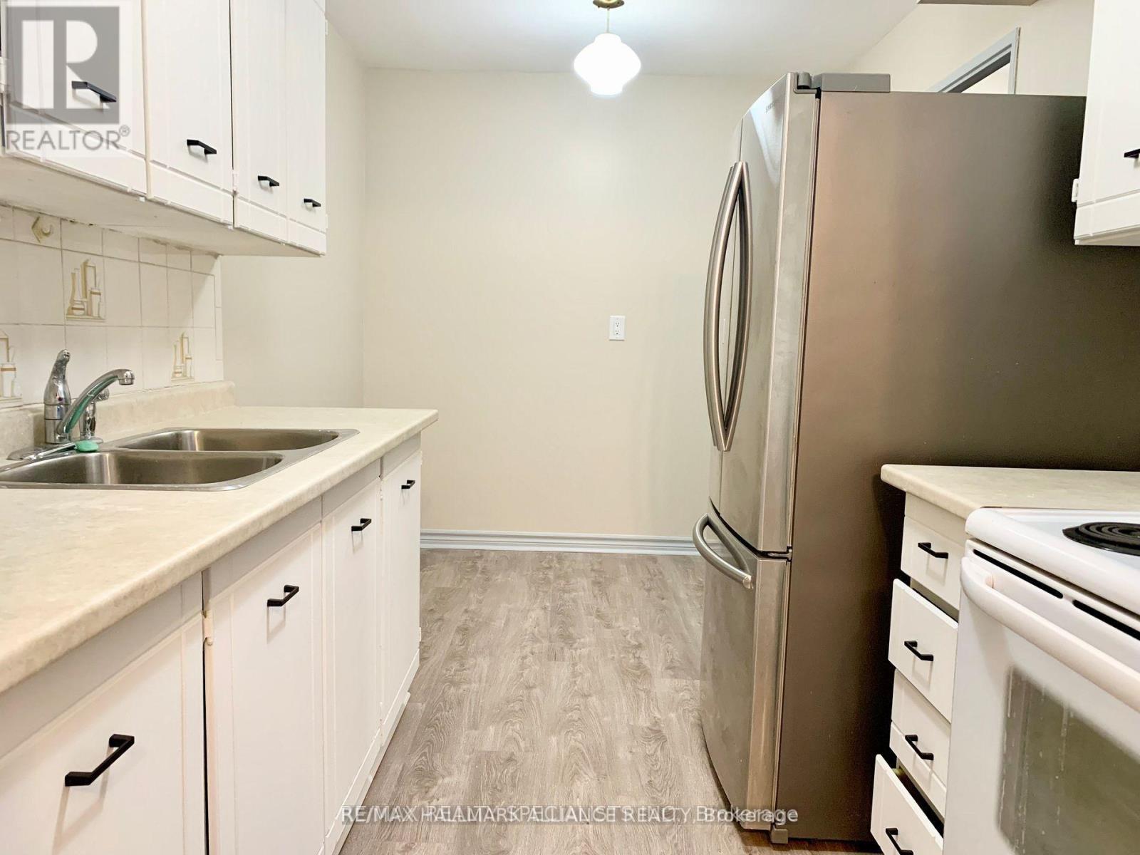 309 - 101 Prudential Drive, Toronto, Ontario  M1P 4S5 - Photo 5 - E12658380