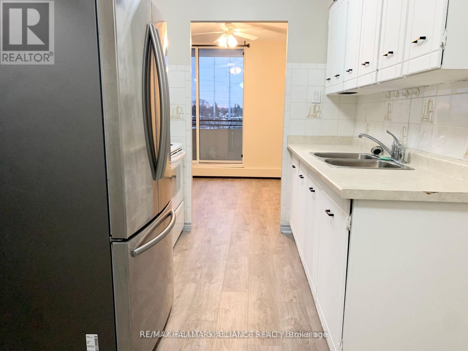 309 - 101 Prudential Drive, Toronto, Ontario  M1P 4S5 - Photo 6 - E12658380