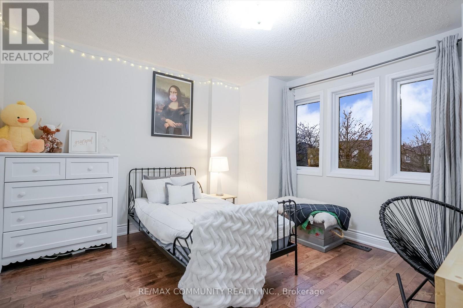 4 Edgerton Drive N, Clarington, Ontario  L1C 4S6 - Photo 39 - E12658386