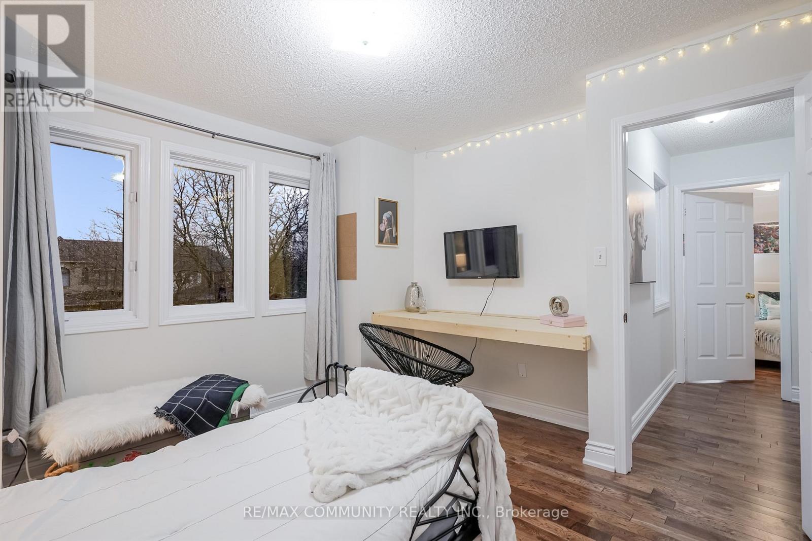 4 Edgerton Drive N, Clarington, Ontario  L1C 4S6 - Photo 40 - E12658386