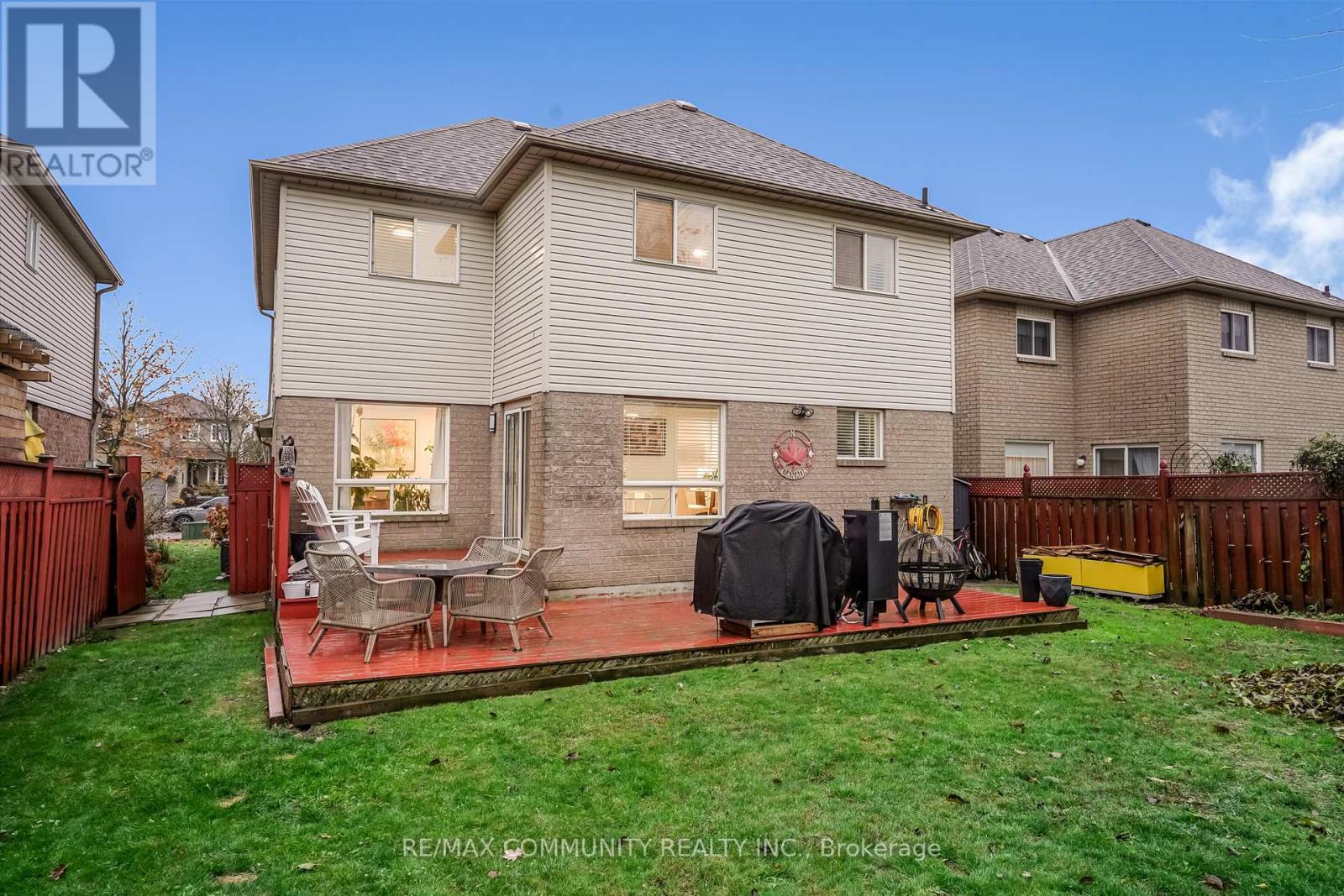 4 Edgerton Drive N, Clarington, Ontario  L1C 4S6 - Photo 6 - E12658386