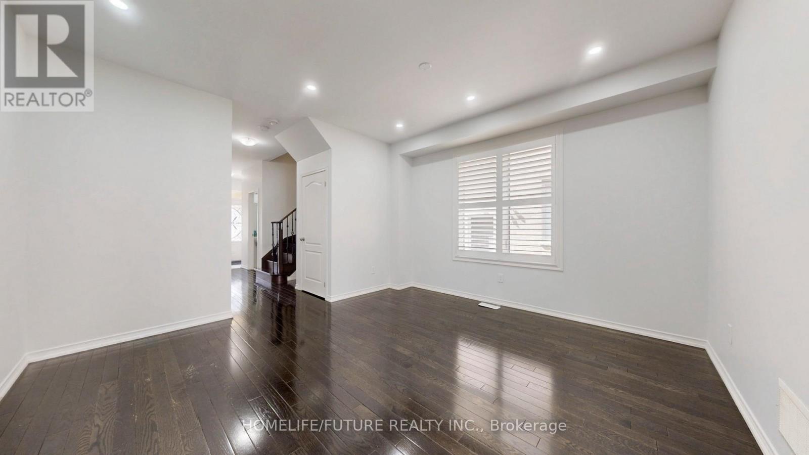 2385 Dress Circle Crescent, Oshawa, Ontario  L1L 0L8 - Photo 8 - E12658418