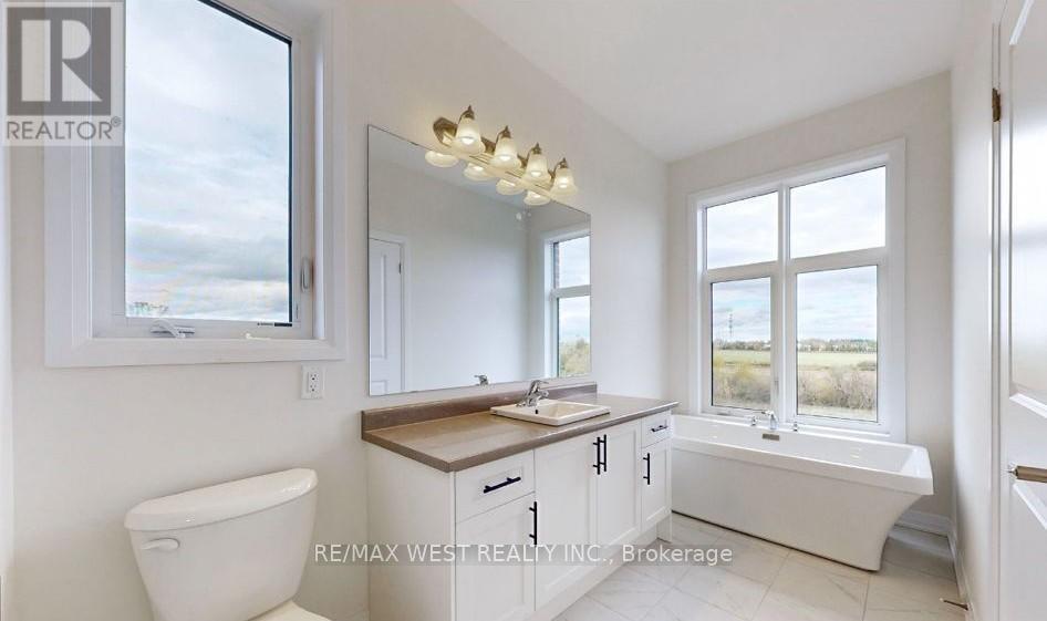 93 Millman Lane, Richmond Hill, Ontario  L4S 0P9 - Photo 7 - N12658370