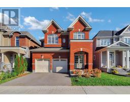 11 ROBERT WILSON CRESCENT, Georgina, Ontario