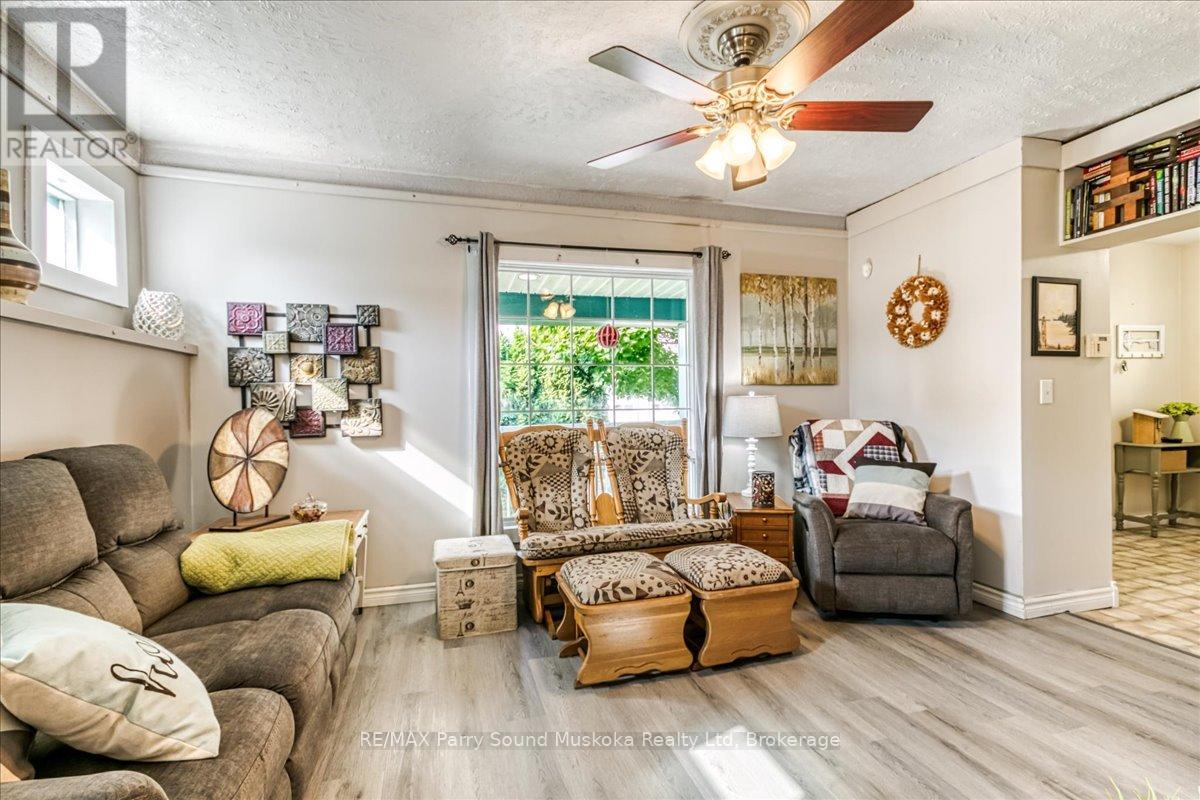 216 Arthur Street, West Nipissing, Ontario  P2B 1E7 - Photo 22 - X12454655