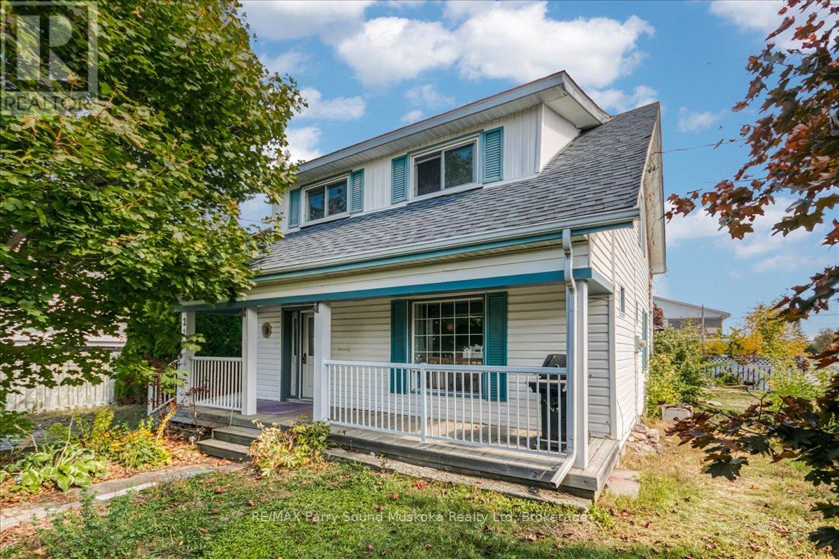 216 Arthur Street, West Nipissing, Ontario  P2B 1E7 - Photo 8 - X12454655