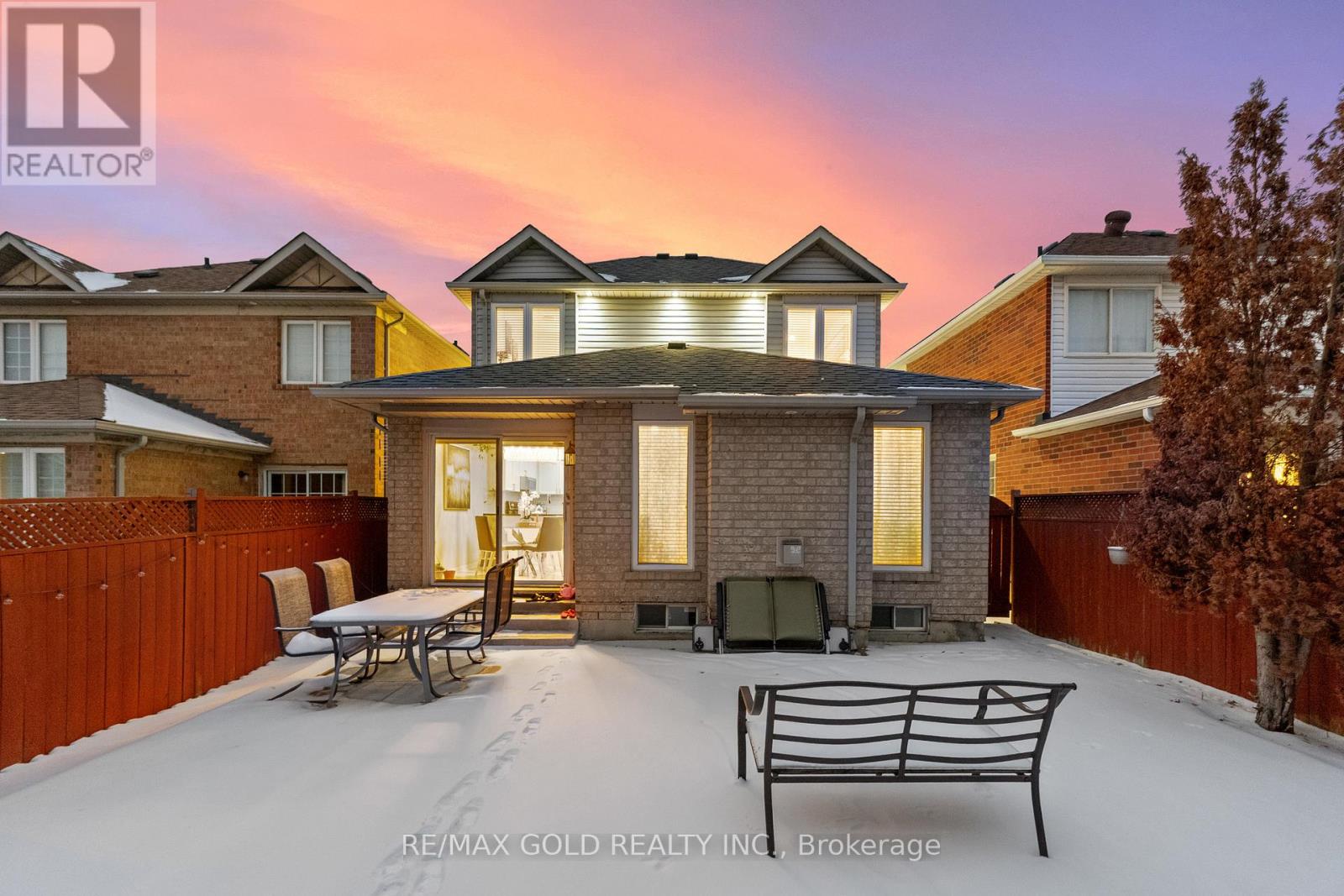 10 Narrow Valley Crescent, Brampton, Ontario  L6R 2M6 - Photo 40 - W12658132