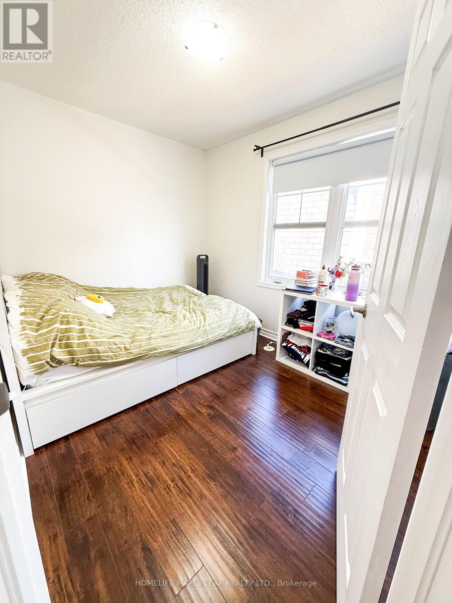 561 Speyer Circle, Milton, Ontario  L9T 0Y1 - Photo 24 - W12658360