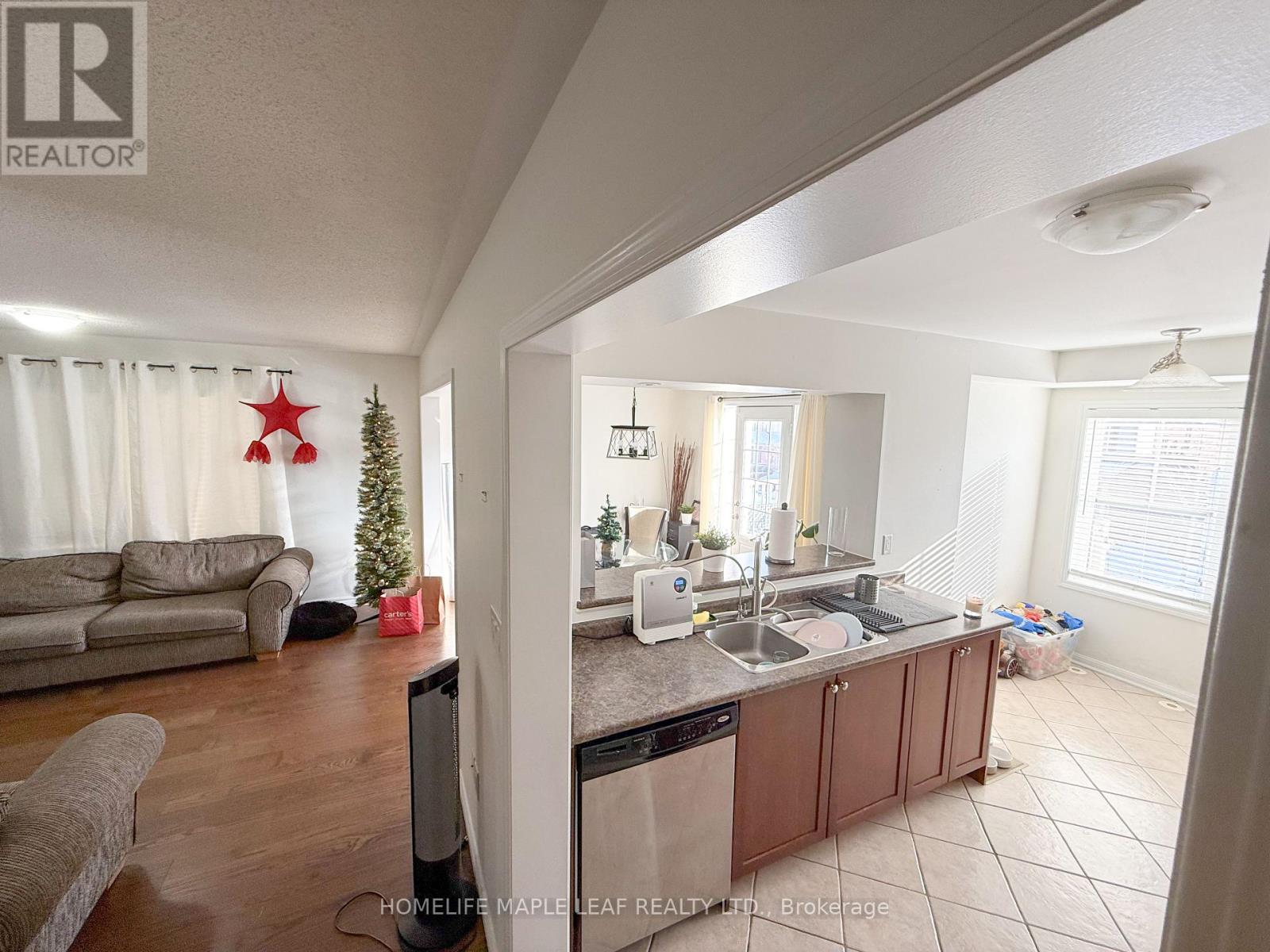 561 Speyer Circle, Milton, Ontario  L9T 0Y1 - Photo 9 - W12658360