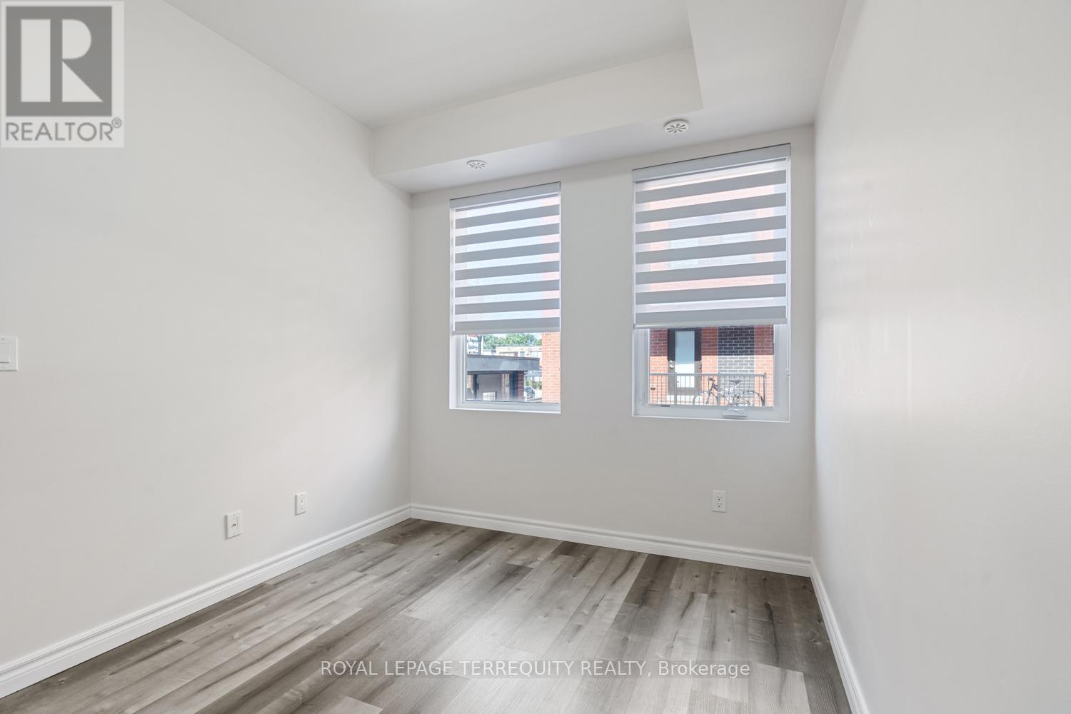 31 - 871 Wilson Avenue, Toronto, Ontario  M3K 1E6 - Photo 21 - W12658384