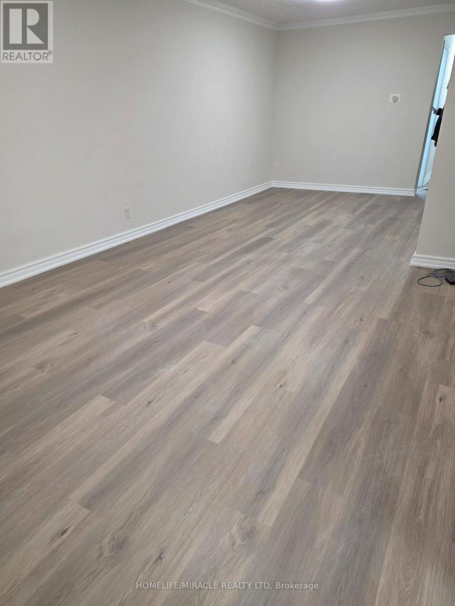 49 Elmvale Crescent, Toronto, Ontario  M9V 2B8 - Photo 2 - W12658406