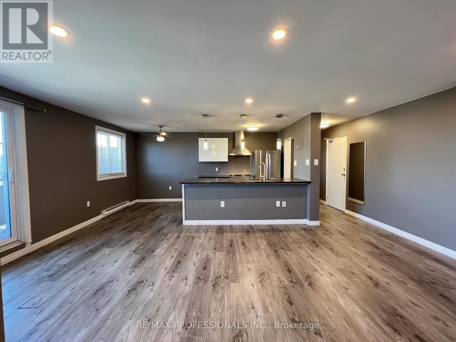 601 - 1102 Jalna Boulevard, London South, Ontario  N6E 1X8 - Photo 12 - X12658398