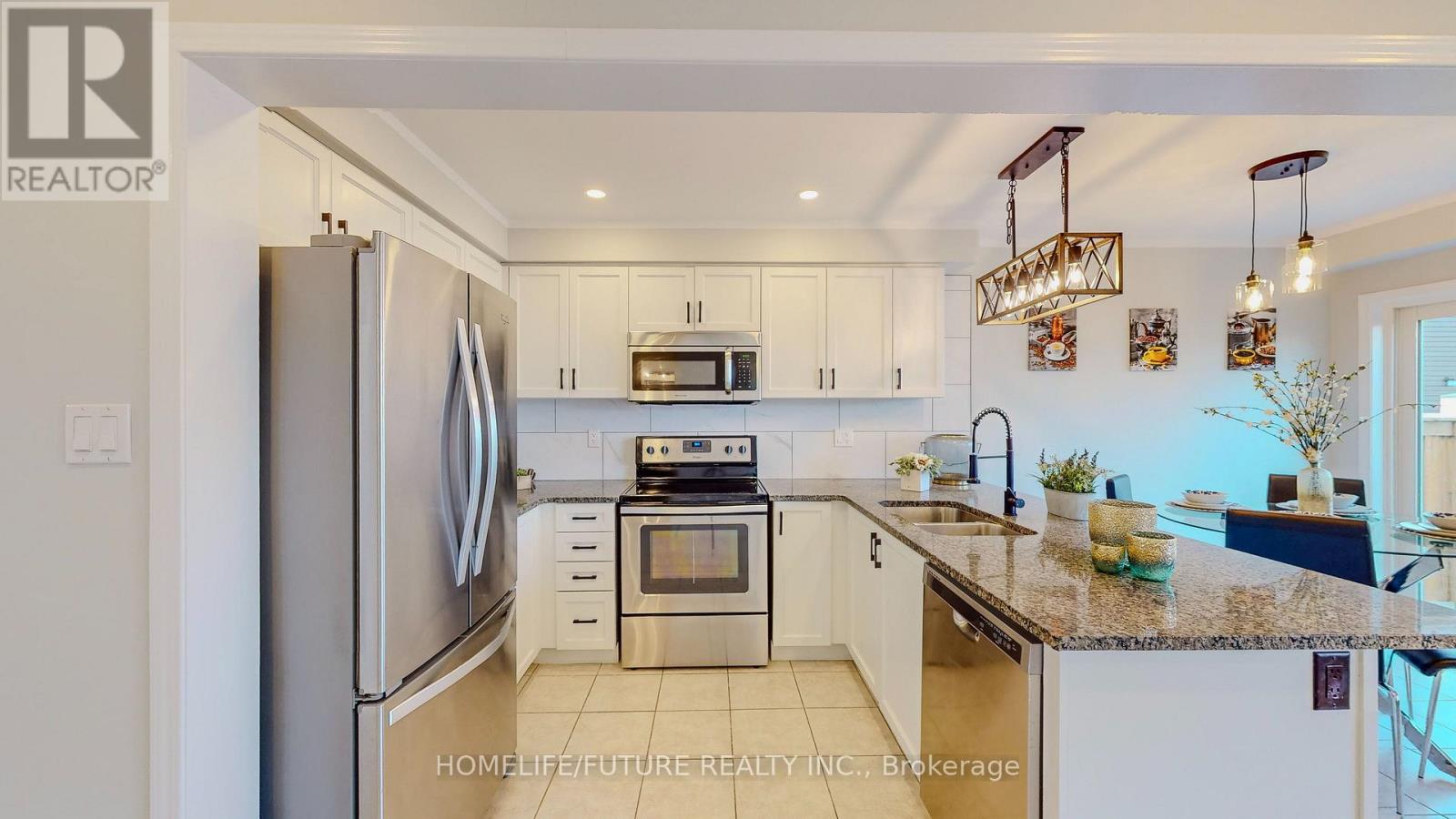 350 Seabrook Drive, Kitchener, Ontario  N2R 1P6 - Photo 10 - X12658414