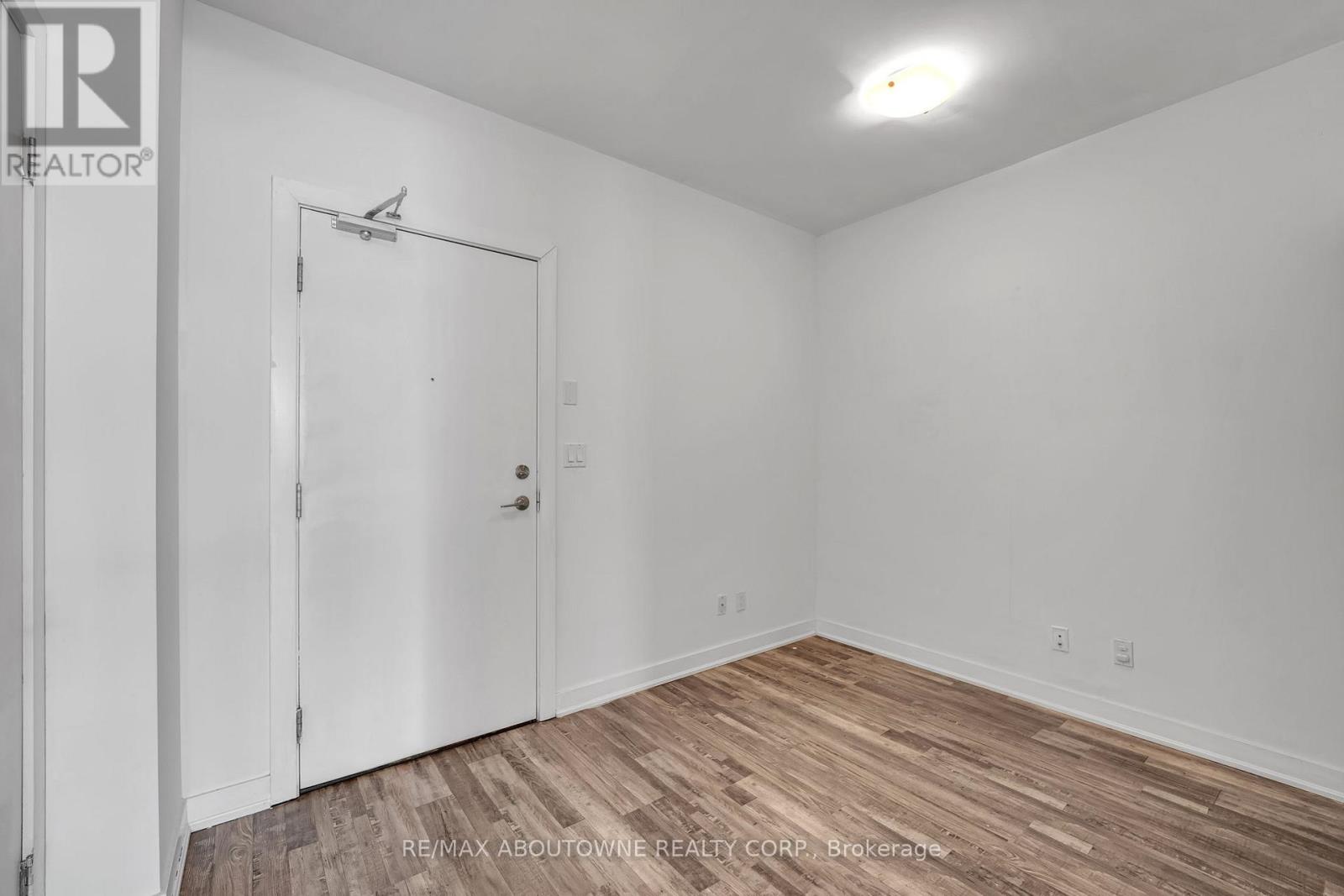 1110 - 20 Bruyeres Mews, Toronto, Ontario  M5V 0G8 - Photo 19 - C12605002