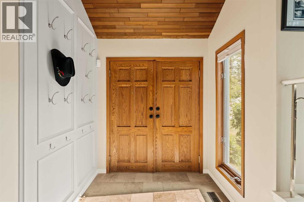 84 Edendale Crescent Nw, Calgary, Alberta  T3A 3W6 - Photo 3 - A2255472