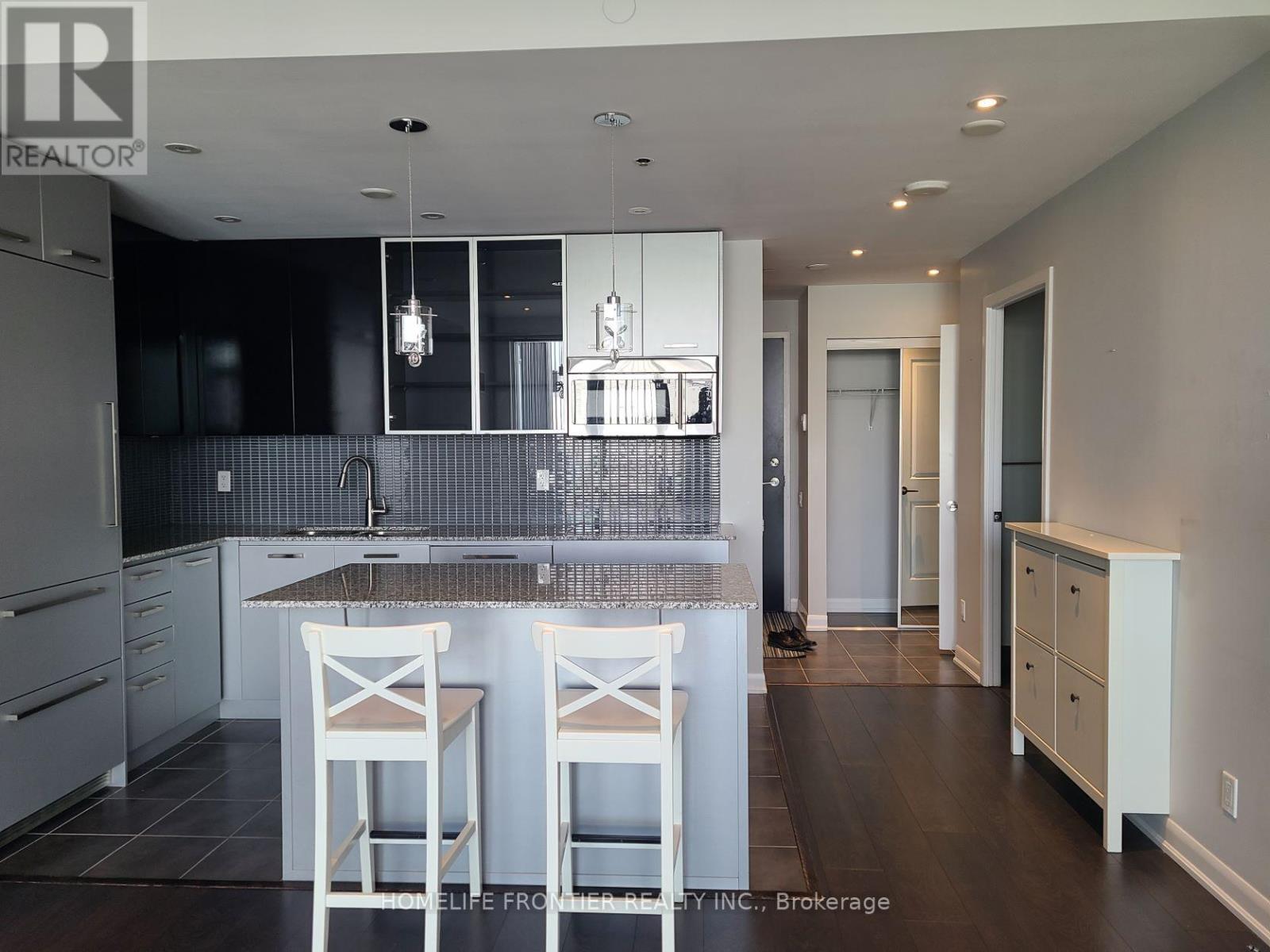 Ph203 - 5168 Yonge Street, Toronto, Ontario  M2N 0G1 - Photo 3 - C12658434