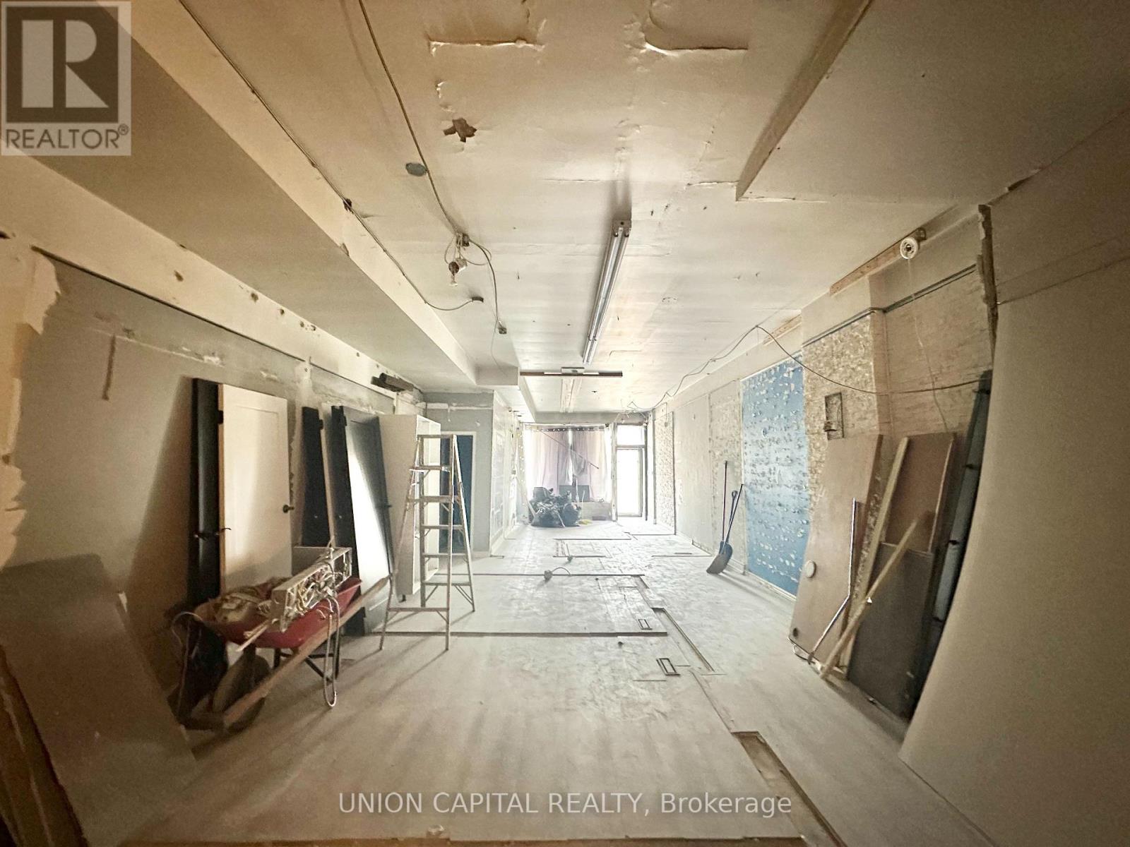 2815 Eglinton Avenue E, Toronto, Ontario  M1J 2E1 - Photo 4 - E12658466