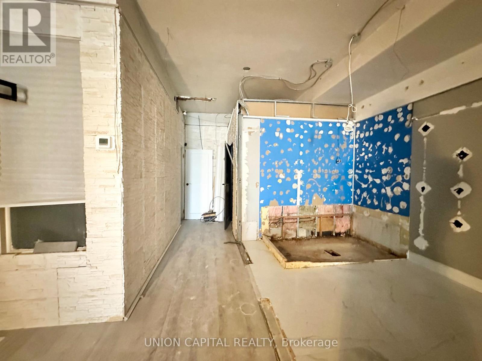 2815 Eglinton Avenue E, Toronto, Ontario  M1J 2E1 - Photo 5 - E12658466