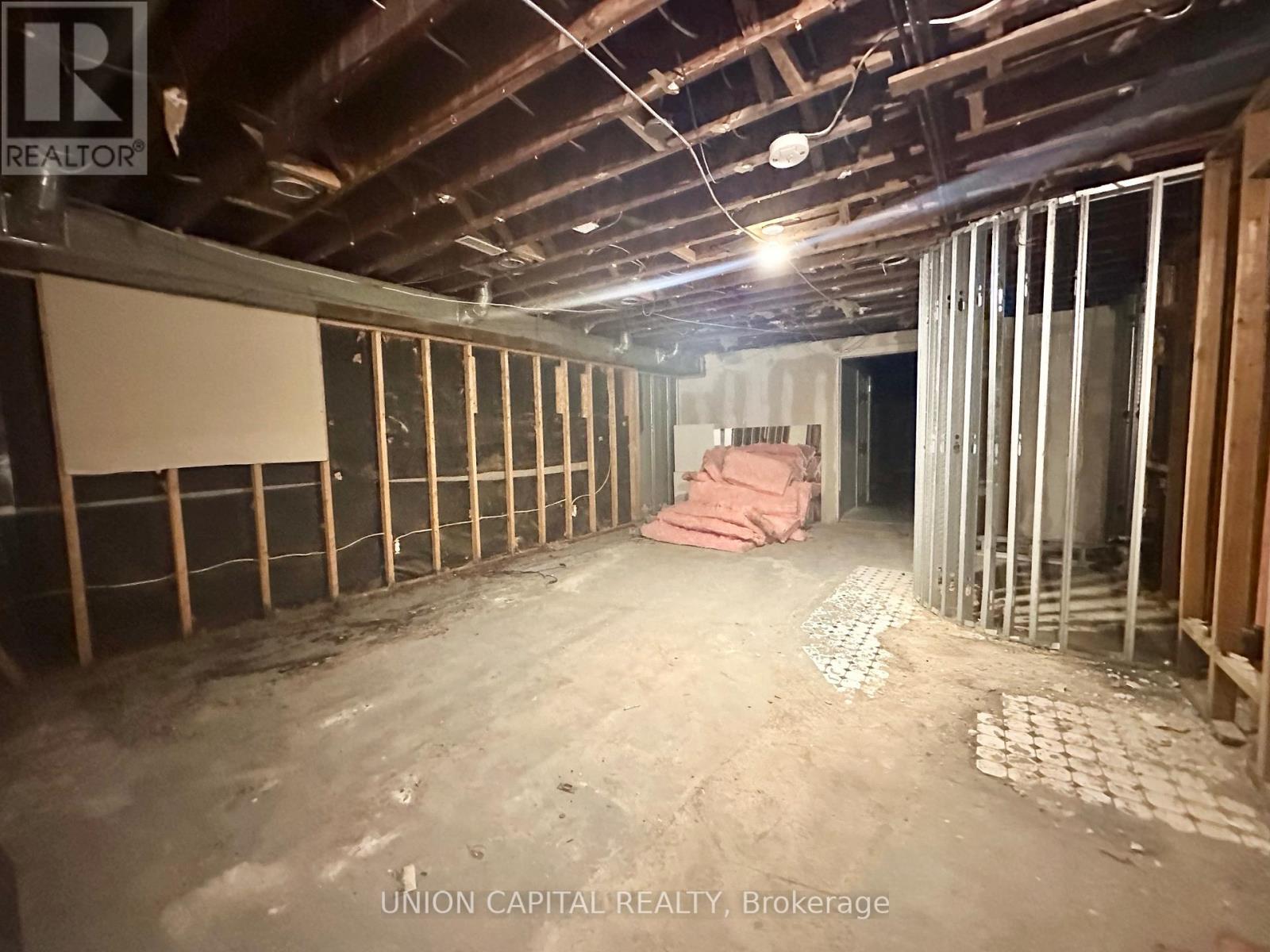 2815 Eglinton Avenue E, Toronto, Ontario  M1J 2E1 - Photo 7 - E12658466