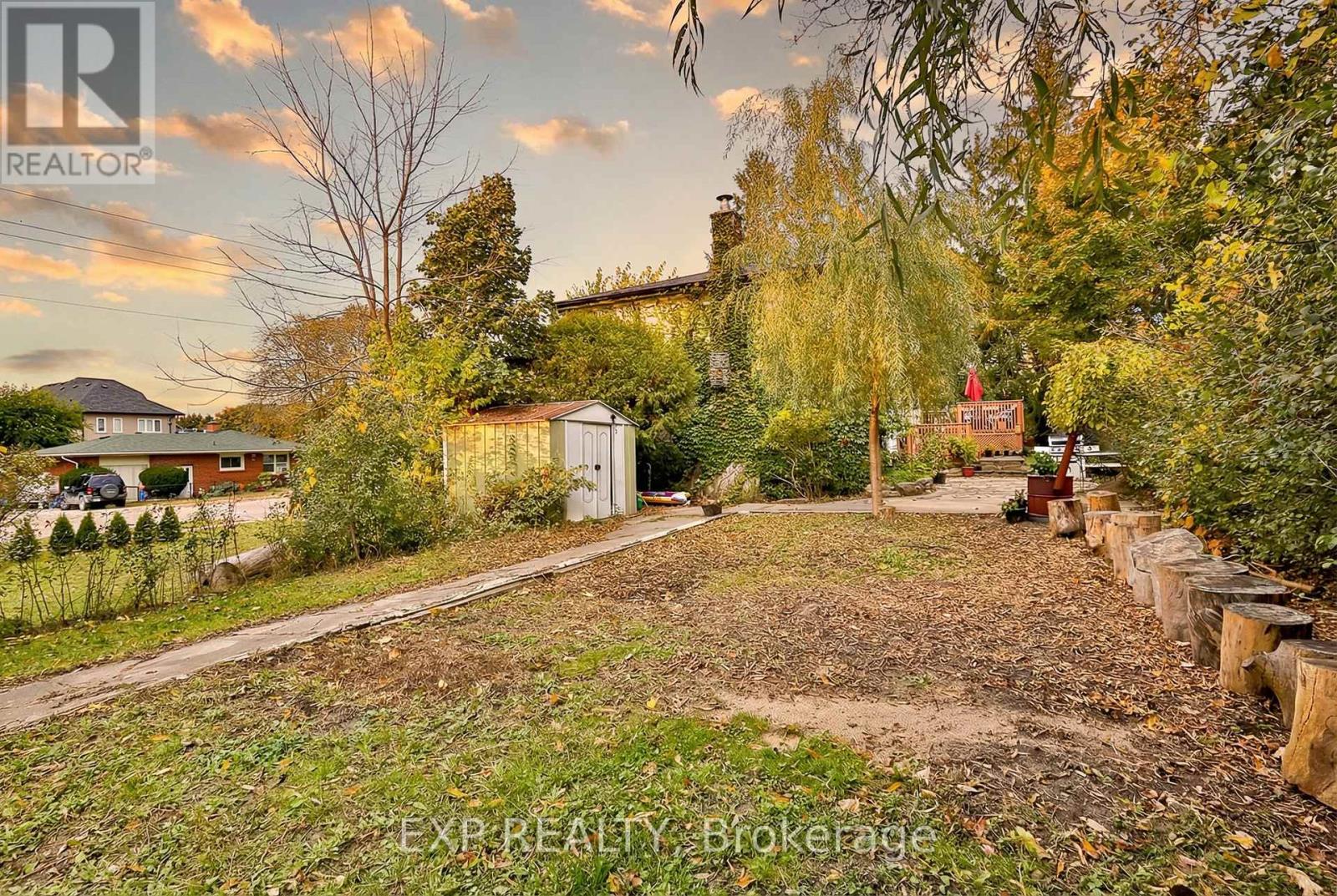 165 Carlson Drive, Newmarket, Ontario  L3Y 3H2 - Photo 4 - N12646030