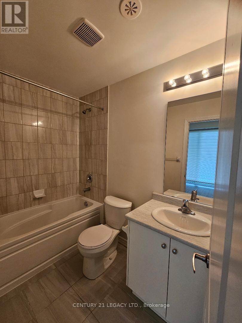 70 - 80 Knotsberry Circle, Brampton, Ontario  L6Y 6G1 - Photo 10 - W12658430