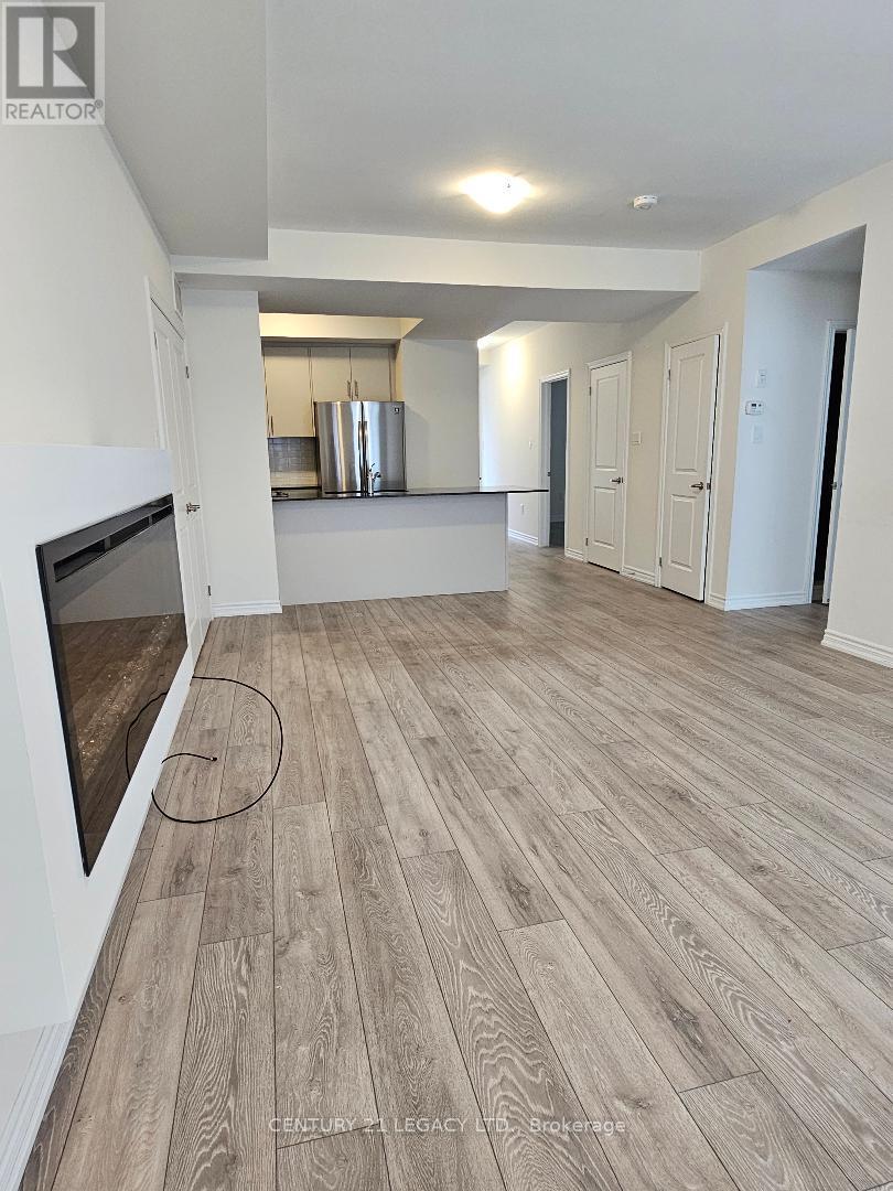 70 - 80 Knotsberry Circle, Brampton, Ontario  L6Y 6G1 - Photo 2 - W12658430