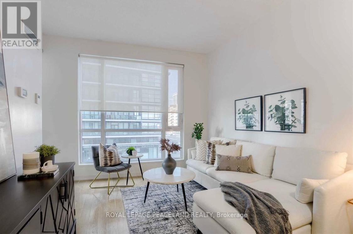 208 - 510 Curran Place, Mississauga, Ontario  L5B 0J8 - Photo 1 - W12658436