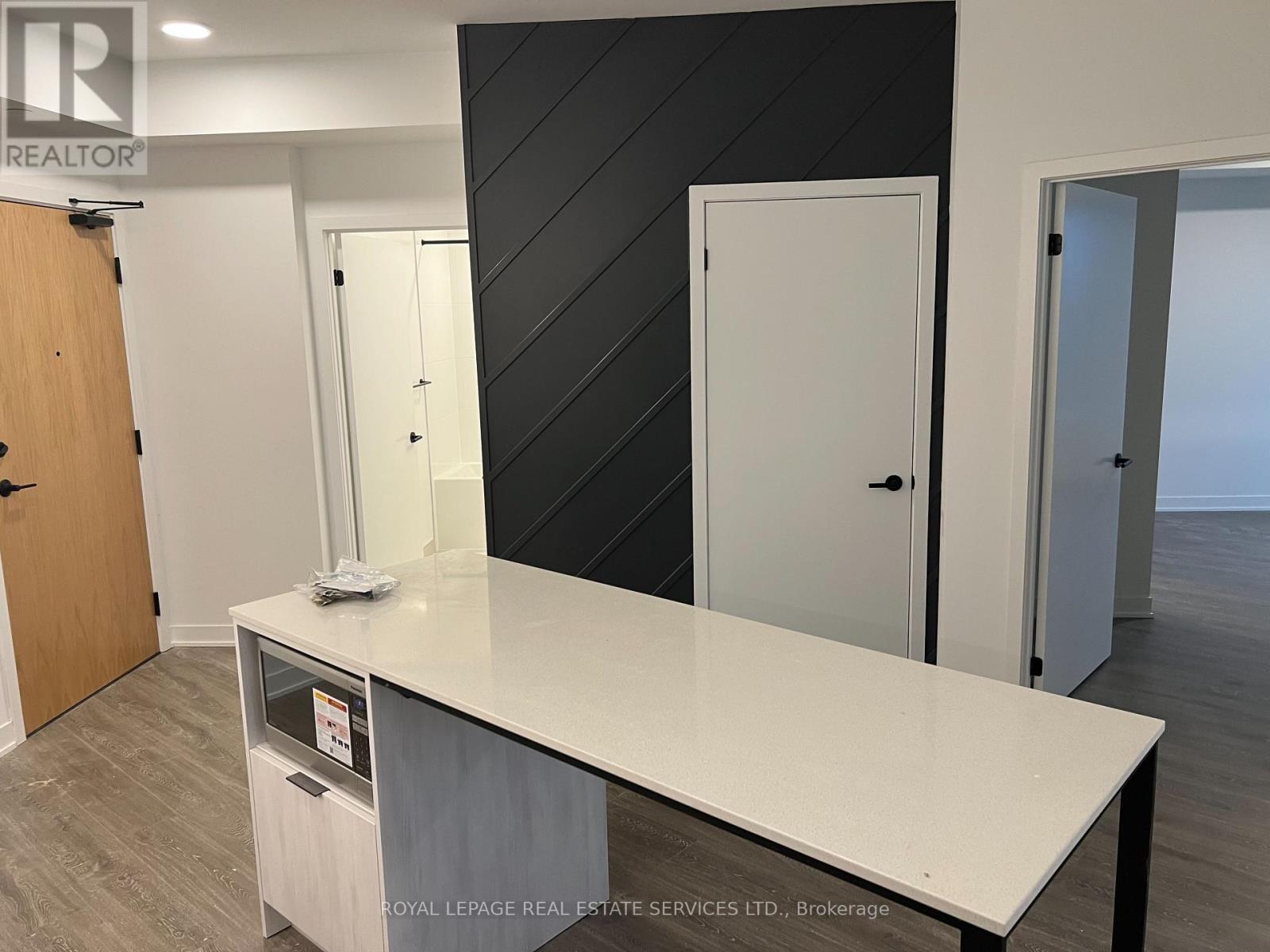 2006-A - 2495 Eglinton Avenue W, Mississauga, Ontario  L5M 2V8 - Photo 5 - W12658462