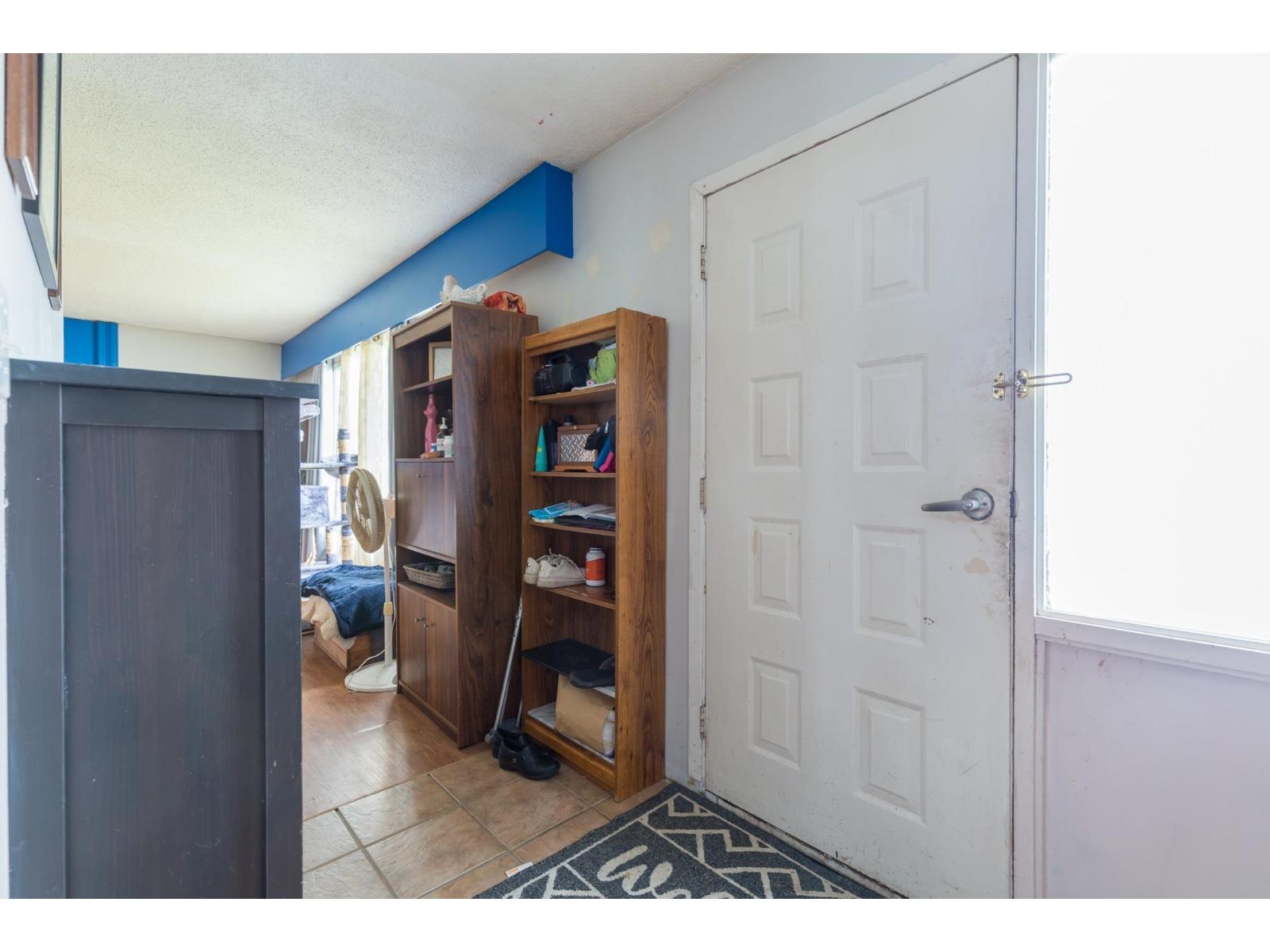 32633 Marshall Road, Abbotsford, British Columbia  V2S 4N6 - Photo 4 - R3066019