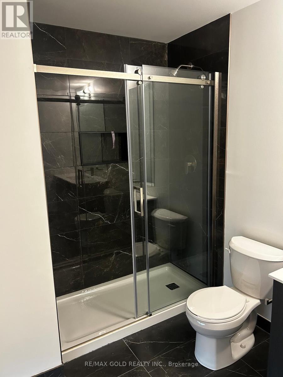 1510 - 25 Wellington Street, Kitchener, Ontario  N2G 0G5 - Photo 14 - X12658444