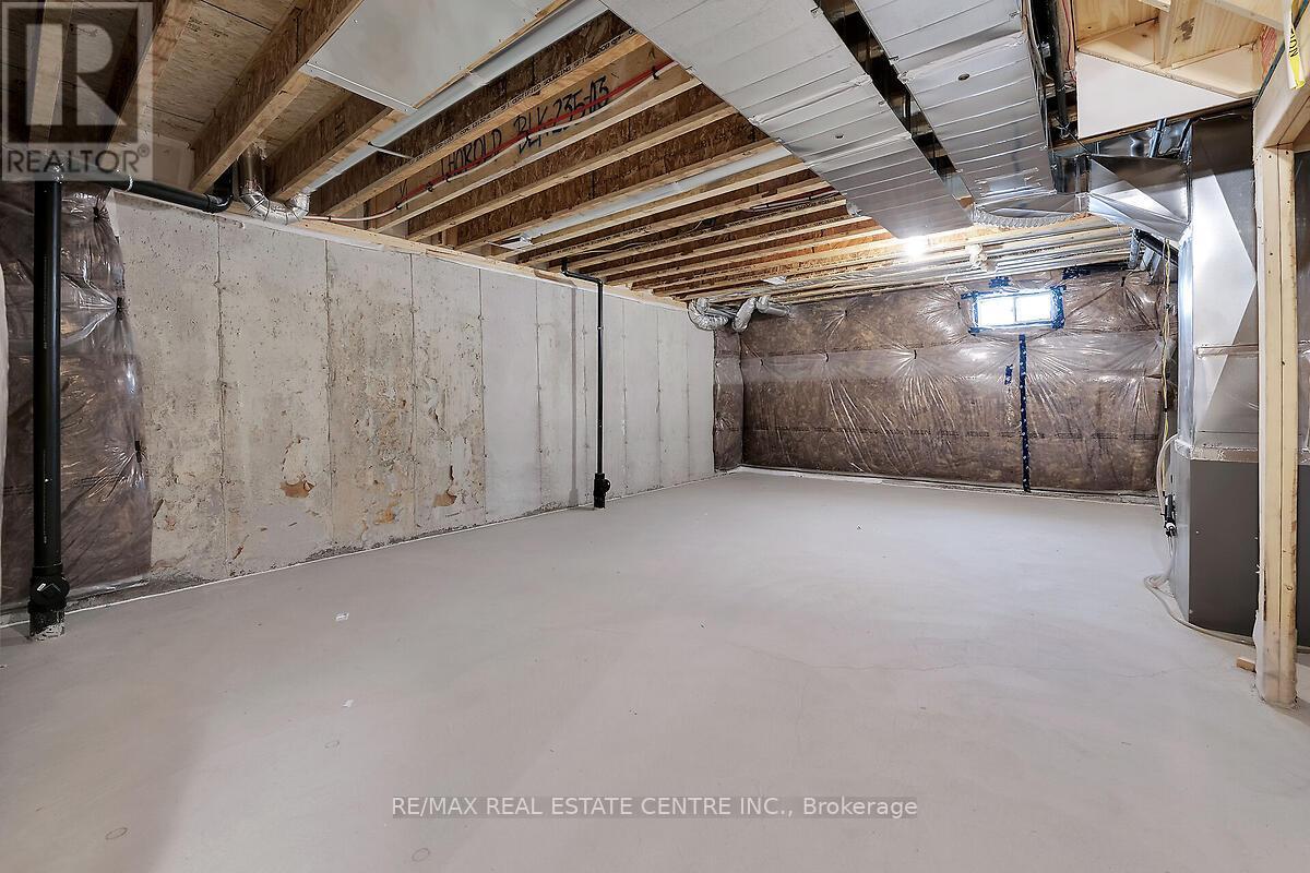 101 Selection Heights, Thorold, Ontario  L2V 0N7 - Photo 35 - X12658450