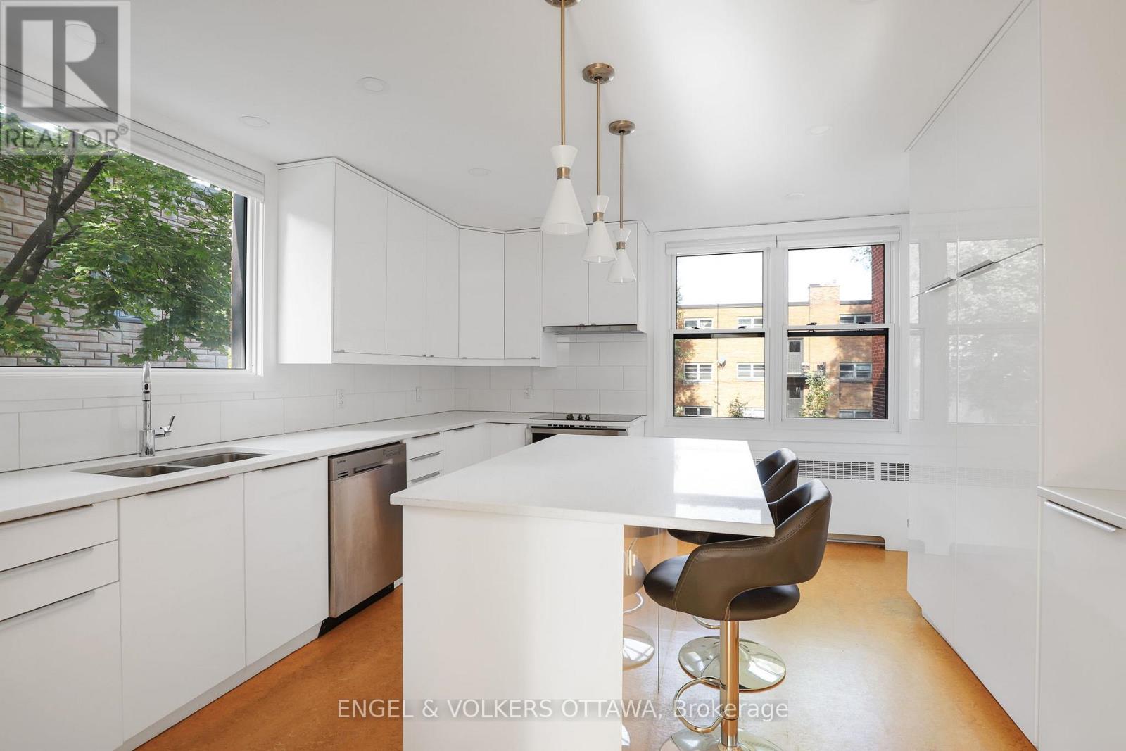 1 - 75 Heney Street, Ottawa, Ontario  K1N 5V7 - Photo 7 - X12658550