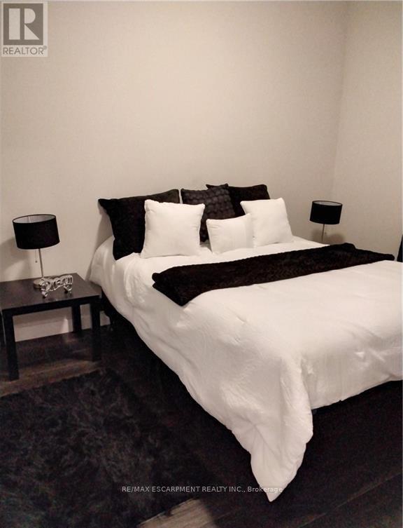 2304 - 15 Queen Street S, Hamilton, Ontario  L8P 0C6 - Photo 13 - X12658424