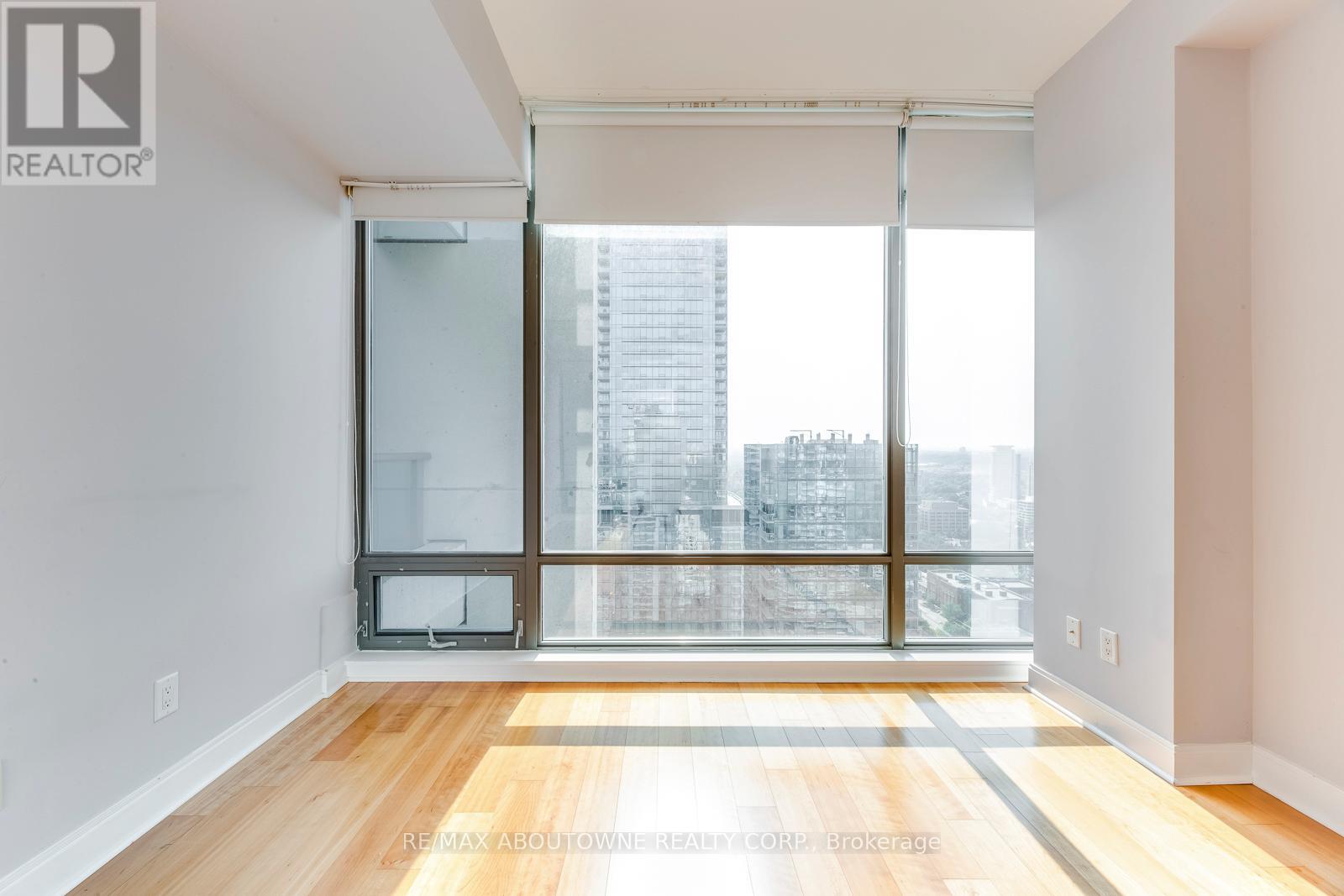 3204 - 18 Yorkville Avenue, Toronto, Ontario  M4W 1L4 - Photo 18 - C12658506