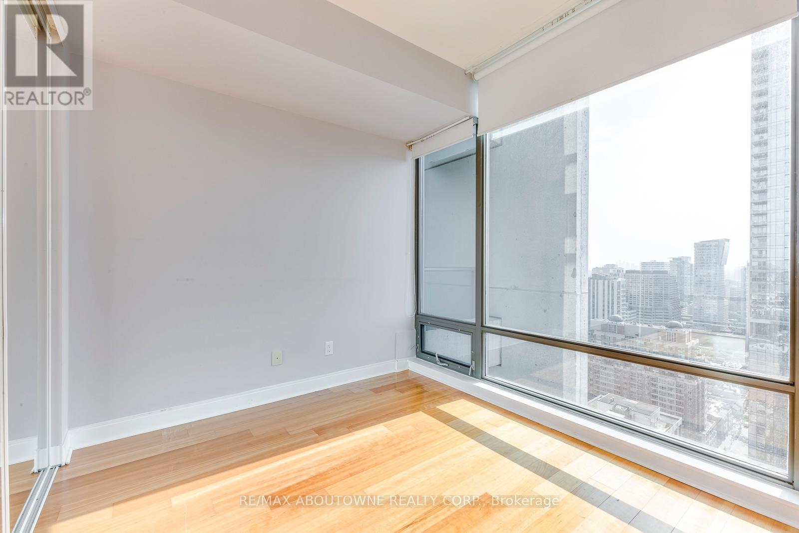 3204 - 18 Yorkville Avenue, Toronto, Ontario  M4W 1L4 - Photo 19 - C12658506