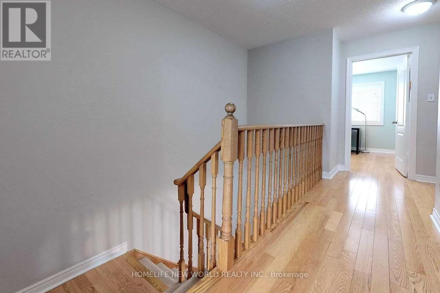 20 Firwood Drive, Richmond Hill, Ontario  L4S 2A2 - Photo 10 - N12658534