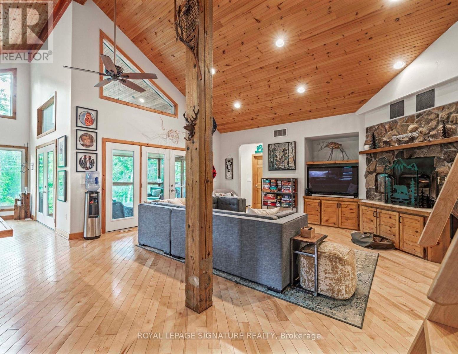 3309 Riverdale Drive, Severn, Ontario  L0K 2B0 - Photo 29 - S12658520