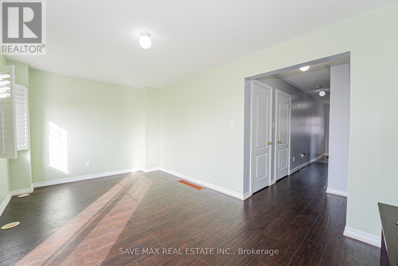 18 New Pines Trail, Brampton, Ontario  L6Z 0G7 - Photo 24 - W12658480